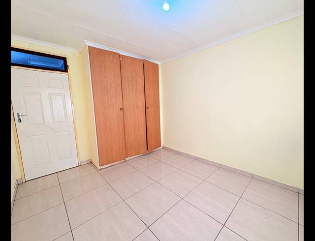4 BEDROOM HOUSE FOR SALE IN VAALPARK